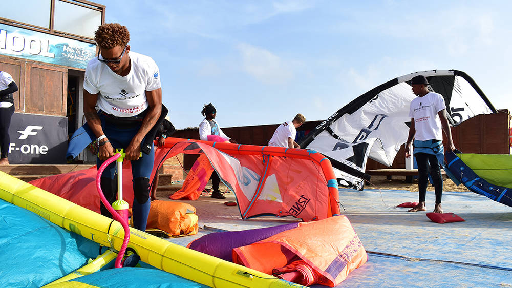 kitesurf wedstrijd kaapverdie voorbereidingen