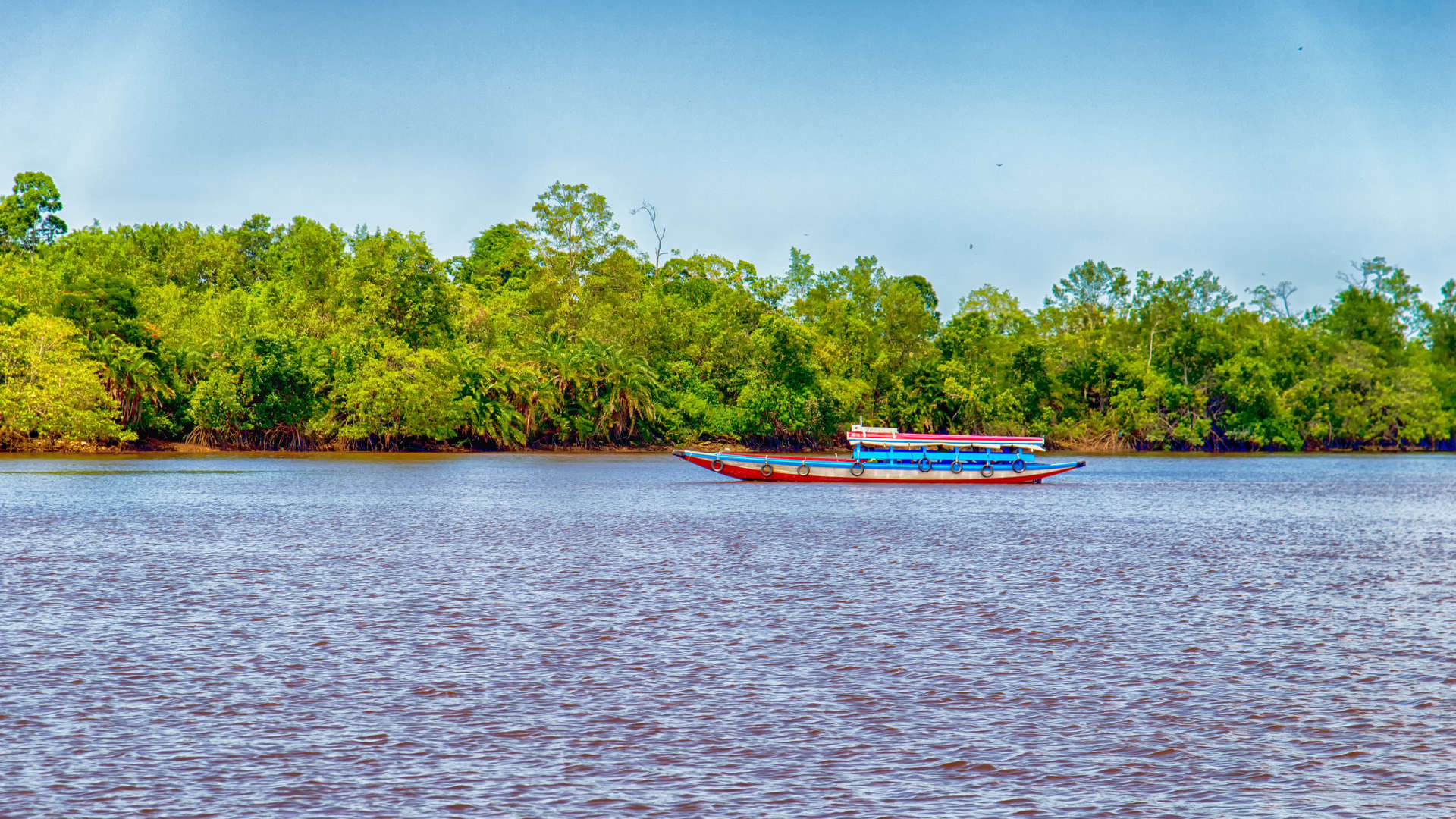 boot op de rivier